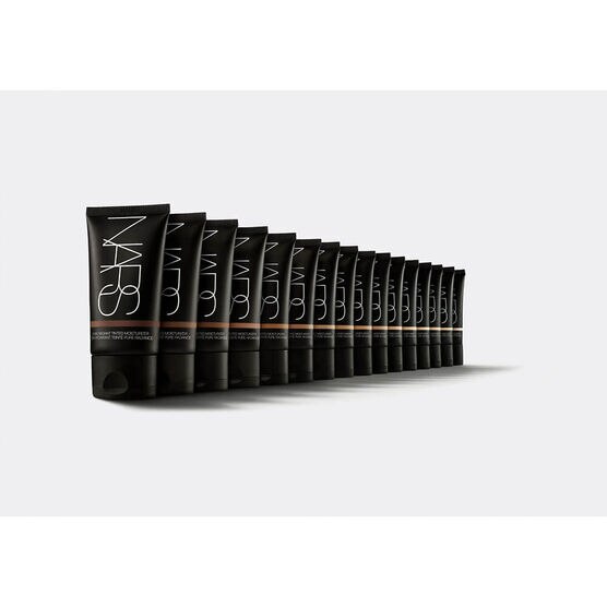 NARS       PURE RADIANT  FOUN 50ML